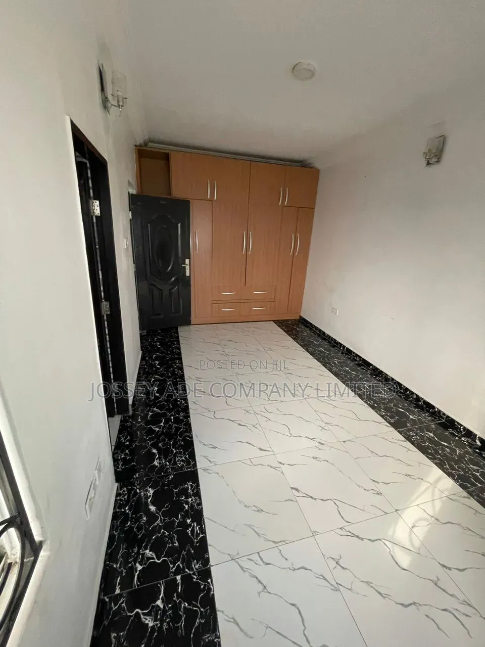 Furnished 2bdrm Block of Flats in Ikate for sale in Ikate