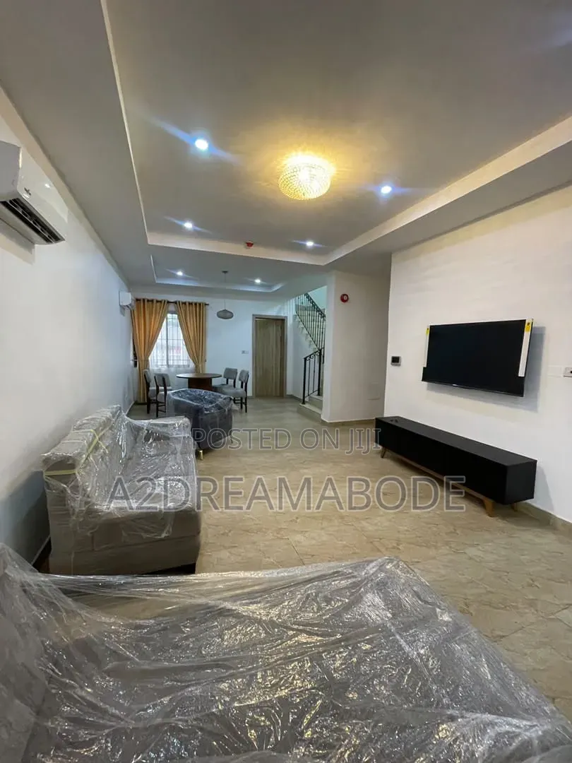 Furnished 4bdrm Duplex in Ikeja for rent in Ikeja GRA
