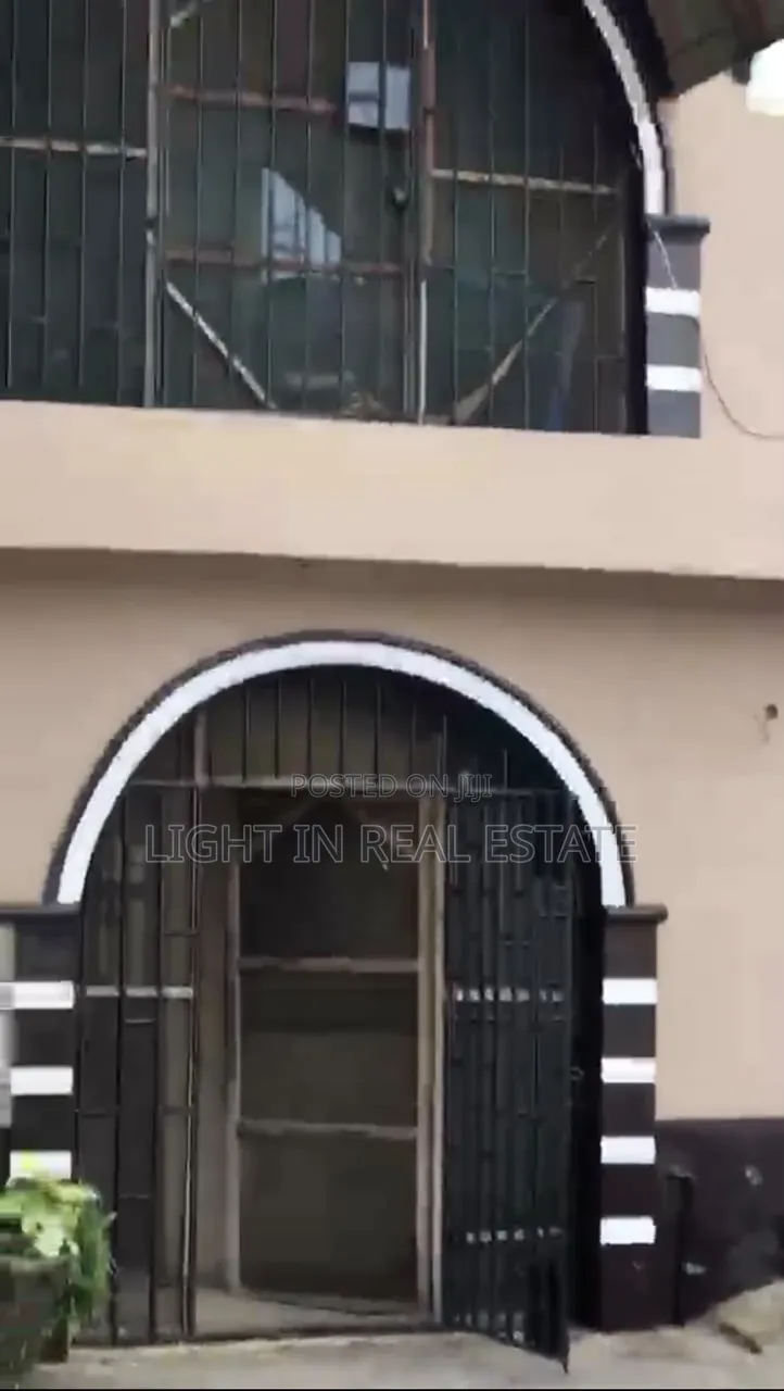 2bdrm Block of Flats in Shasha for rent in Shasha