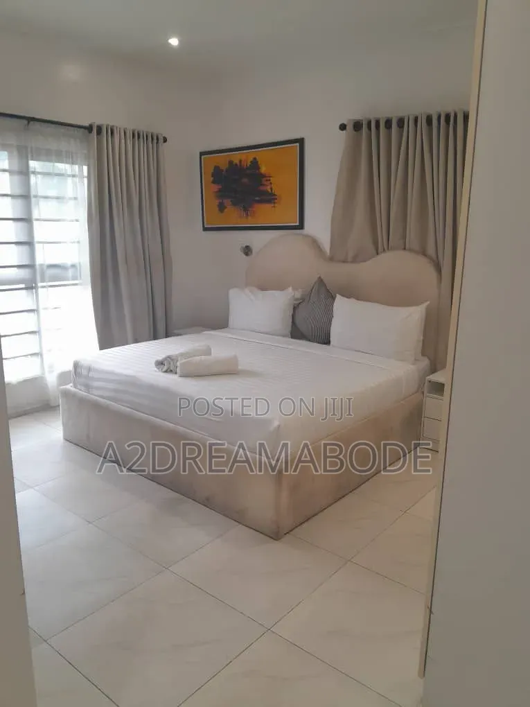 Furnished 5bdrm Duplex in Ikeja for rent in Ikeja GRA