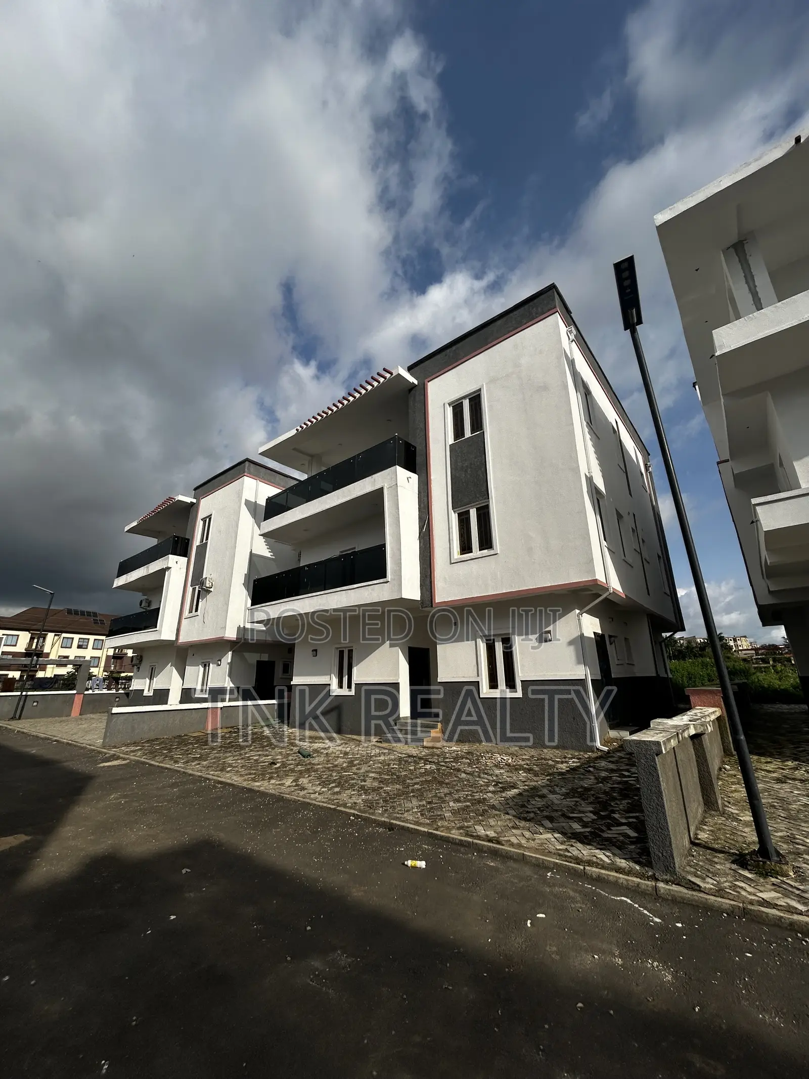 Newly Built 5bedroom Carcass for Sale in Mabushi