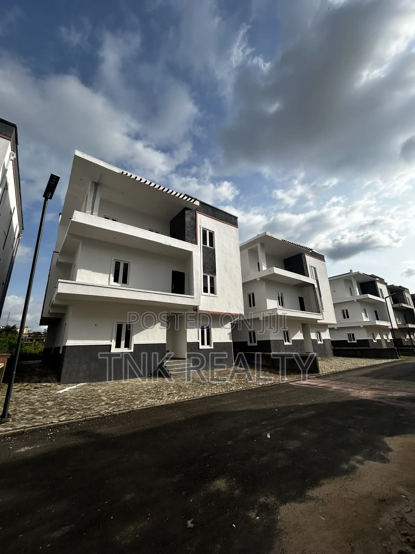 Newly Built 5bedroom Carcass for Sale in Mabushi