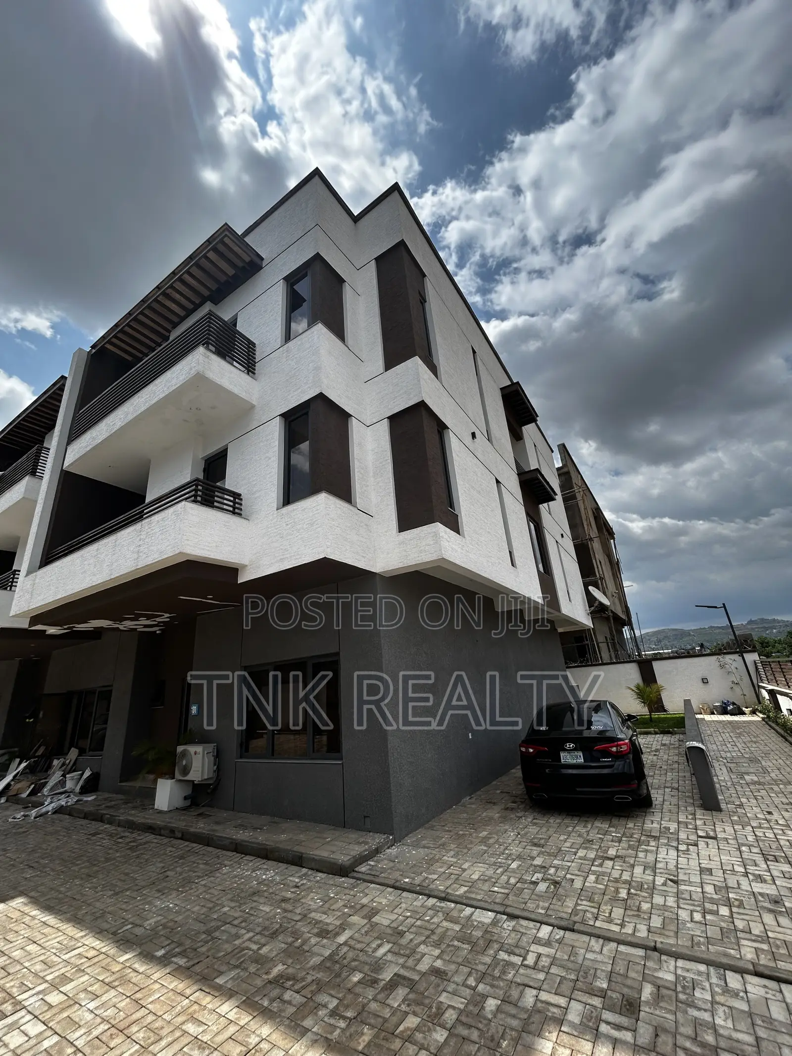 4bedroom Duplex for Sale in Mabushi