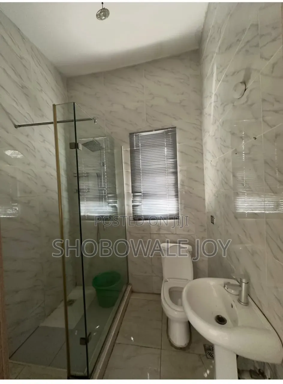 1bdrm Shared Apartment in Orchid, Lekki Expressway for rent in Lekki Expressway