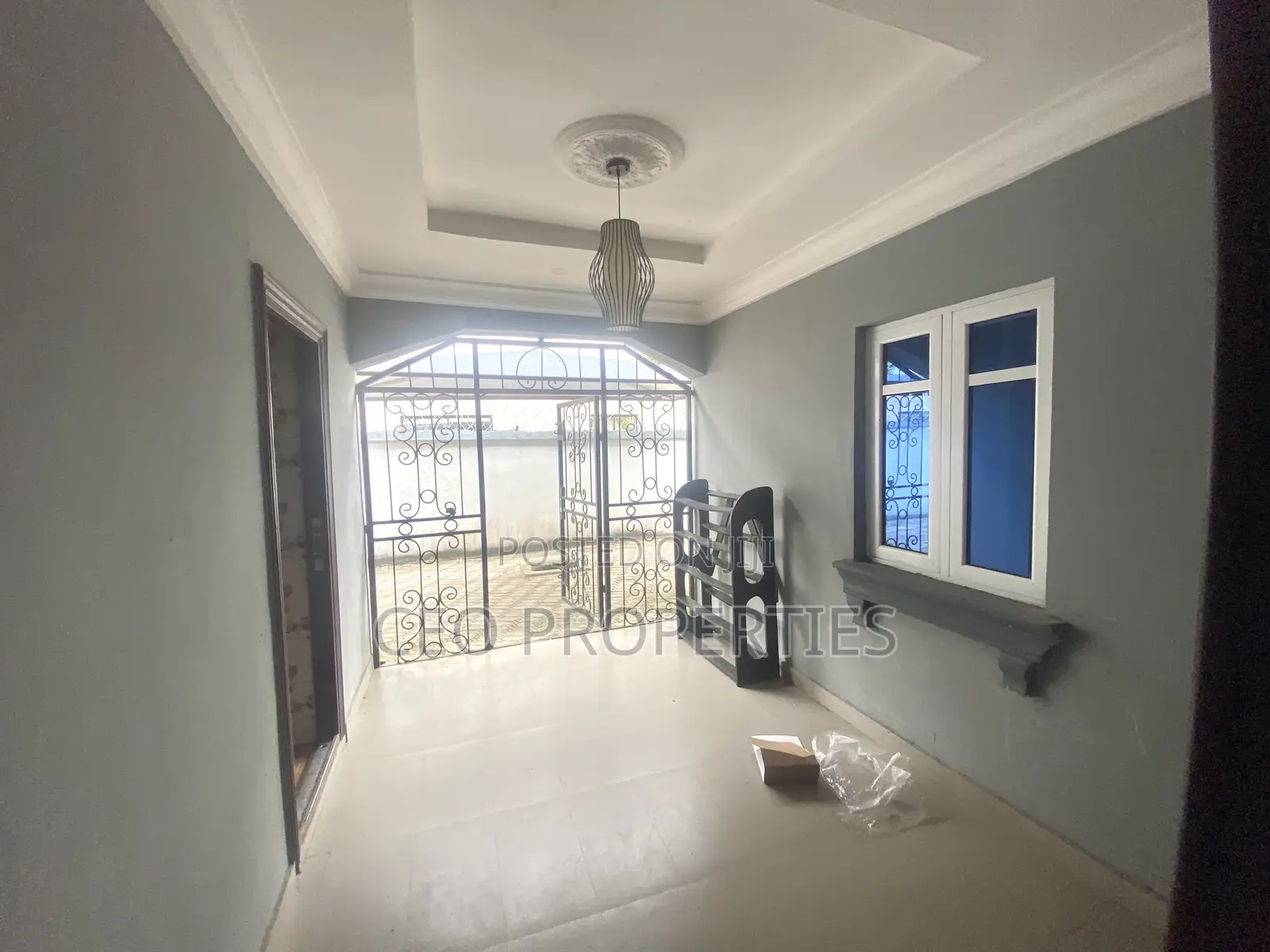 4bdrm Bungalow in Estaye/Ado Road for rent in Ado / Ajah