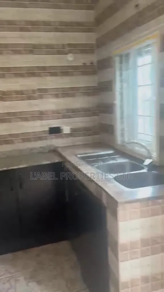 3bdrm Bungalow in Apo Wumba, Wasa for sale in Wasa