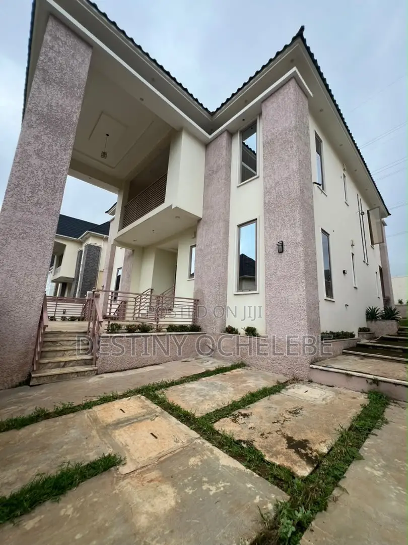 5bdrm Duplex in Katampe Extention for sale in Katampe Extension