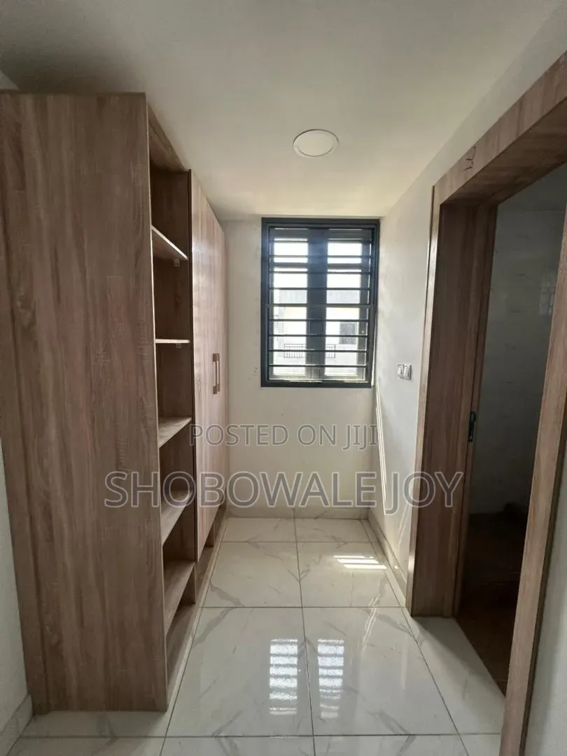 4bdrm Duplex in Ikate Elegushi for rent in Ikate-Elegushi
