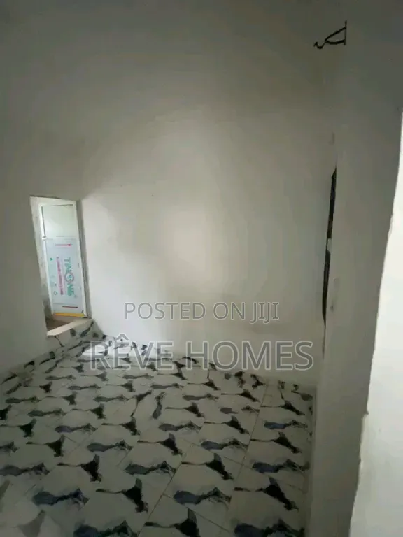 Studio Apartment in Shomolu / Shomolu for rent in Shomolu / Shomolu