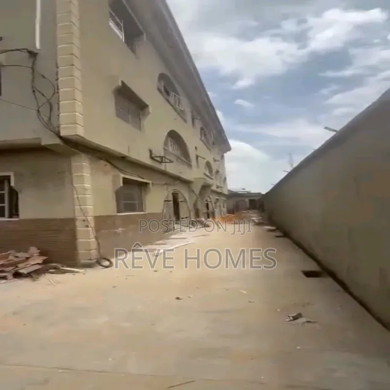 3bdrm Block of Flats in Ifako-Gbagada for rent in Ifako-Gbagada