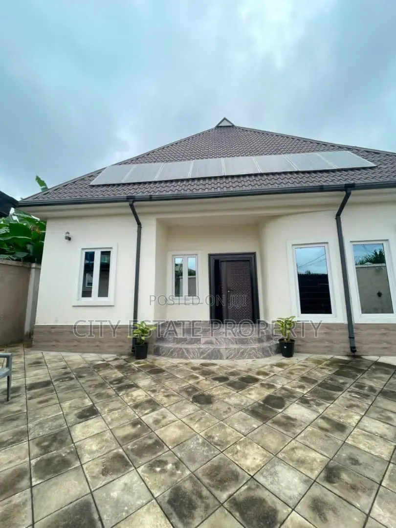 3bdrm Bungalow in Gateway, Obio-Akpor for sale in Obio-Akpor
