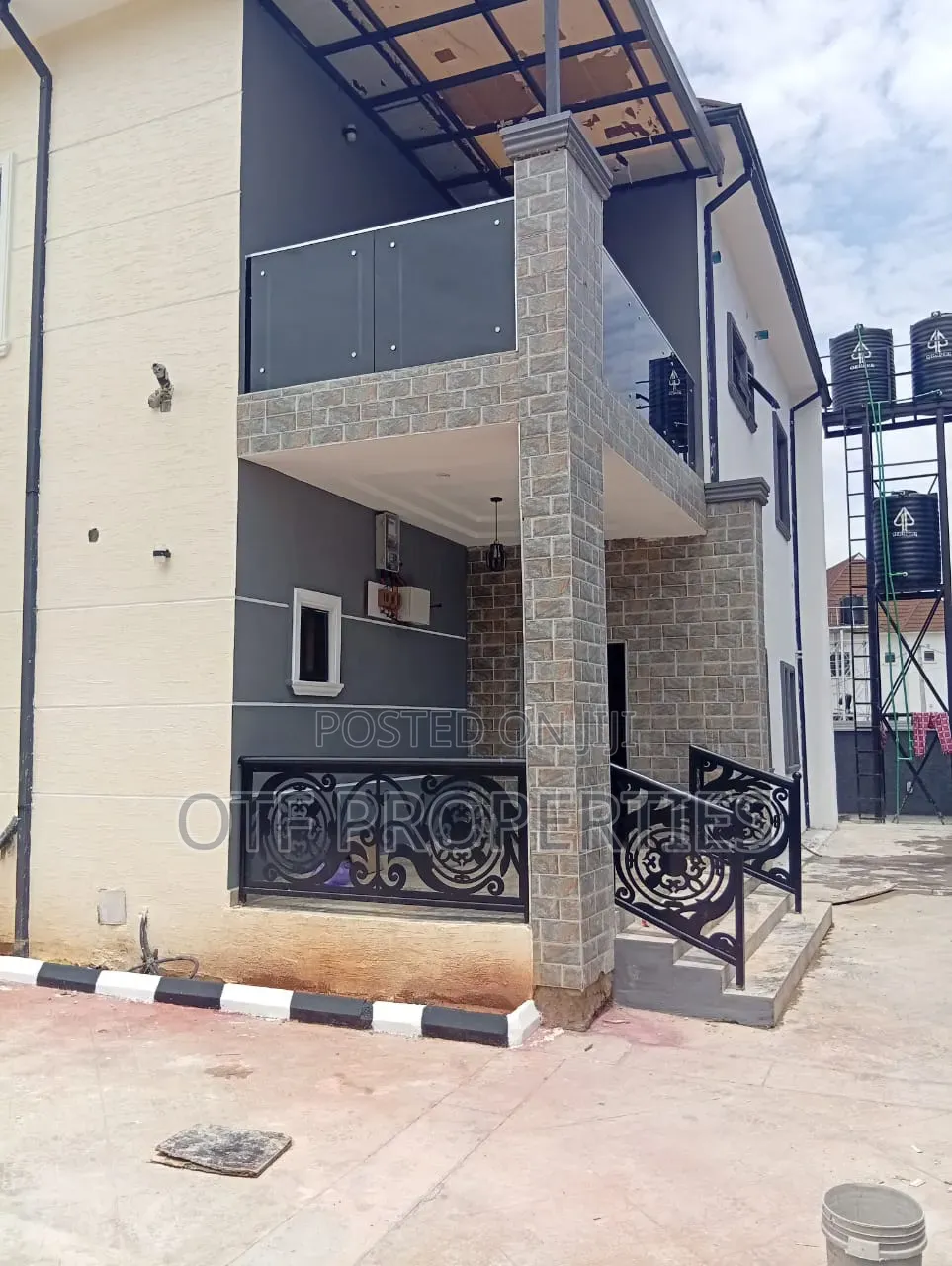 4bdrm Duplex in Fo1, Kubwa for sale in Kubwa