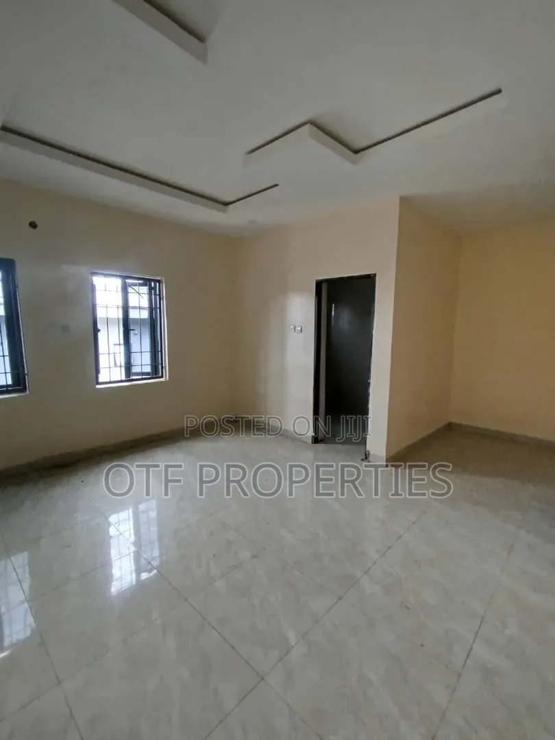 4bdrm Duplex in Fo1, Kubwa for sale in Kubwa