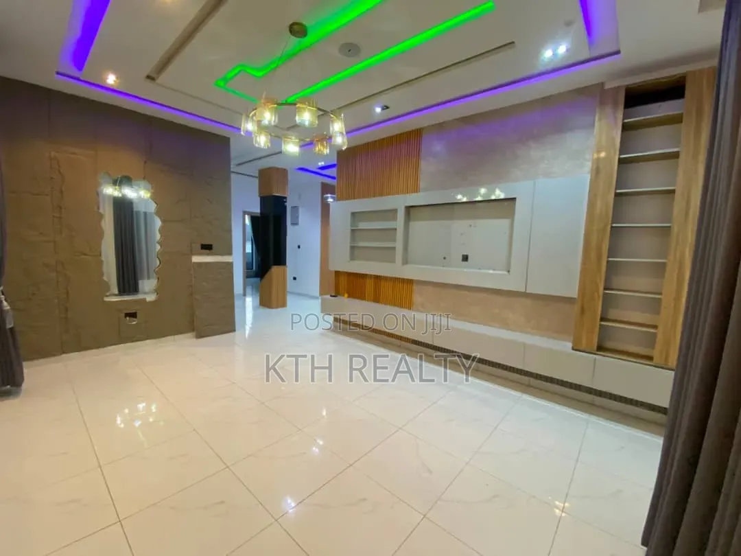 2bdrm Apartment in Lekki for rent in Lekki Phase 1