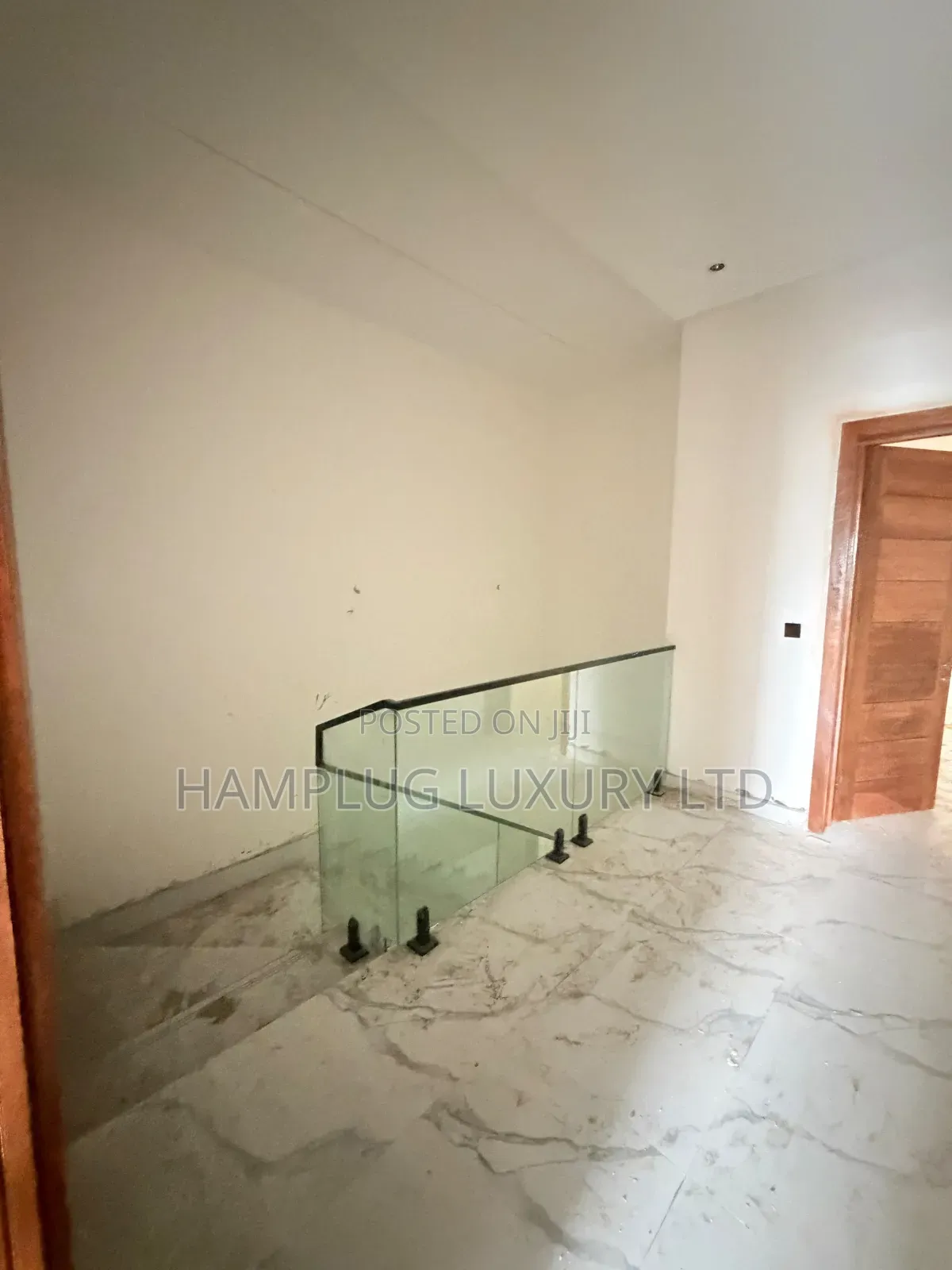4bdrm Townhouse/Terrace in Guzape for sale in Guzape District