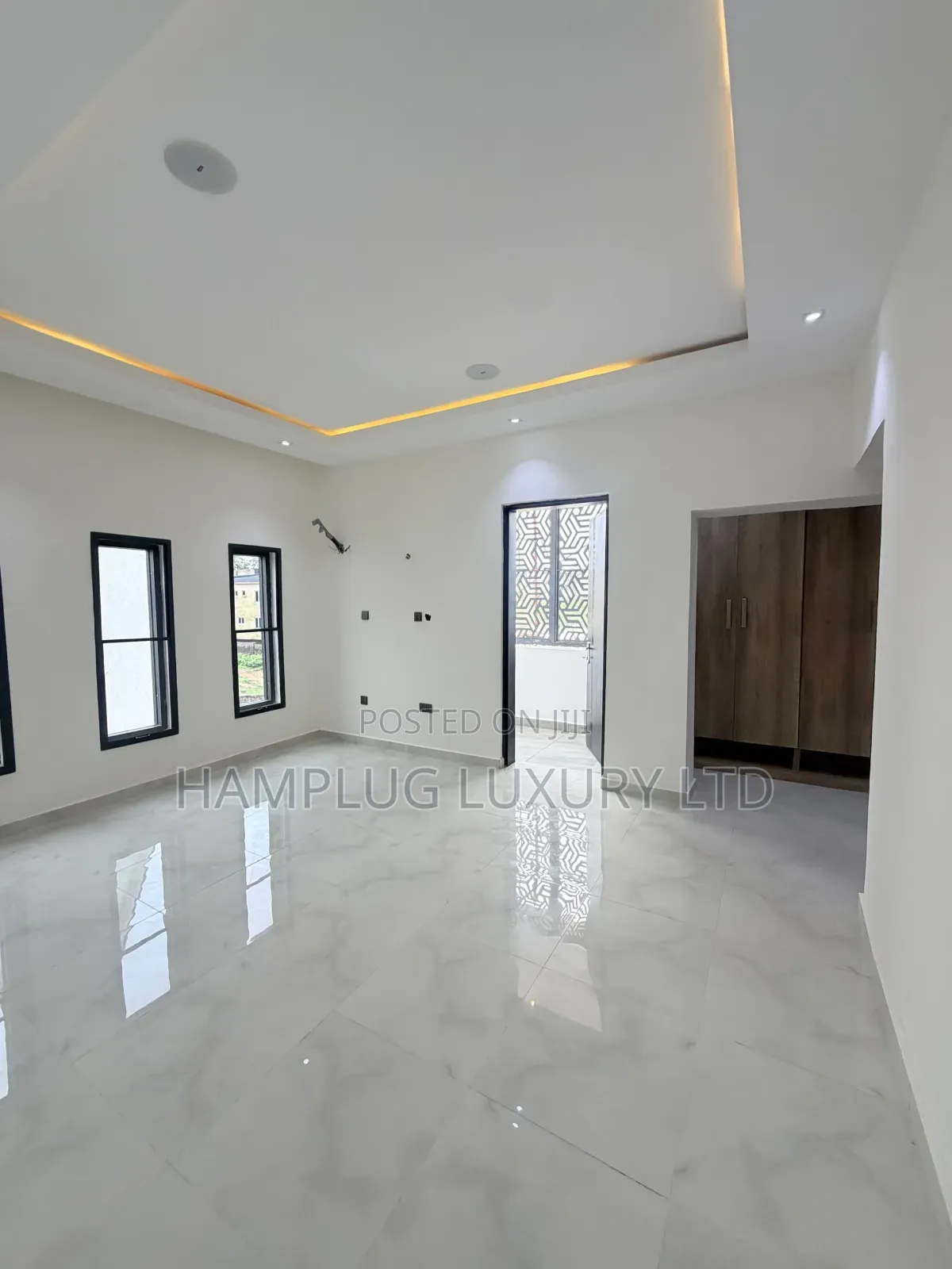 4bdrm Townhouse/Terrace in Guzape for sale in Guzape District