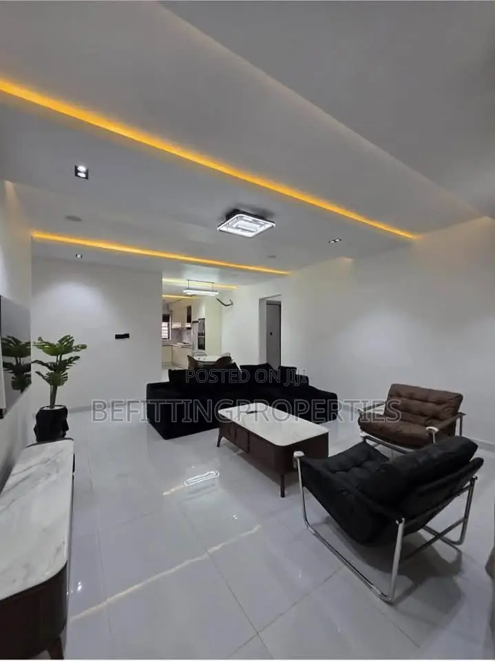 Furnished 2bdrm Apartment in Lekki Phase 1 for sale in Lekki Phase 1