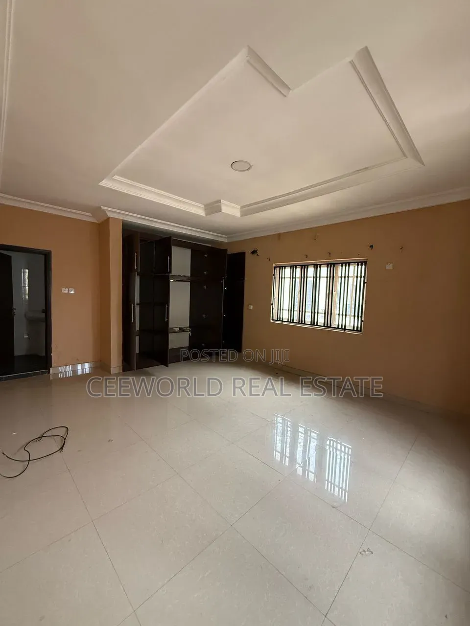4bdrm Duplex in Kolapo Ishola Gra, Akobo for rent in Akobo