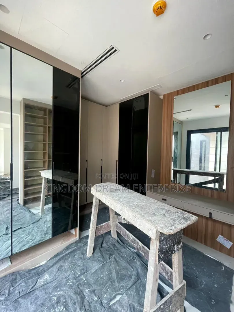 5bdrm Duplex in Banana Island Ikoyi for sale in Banana Island