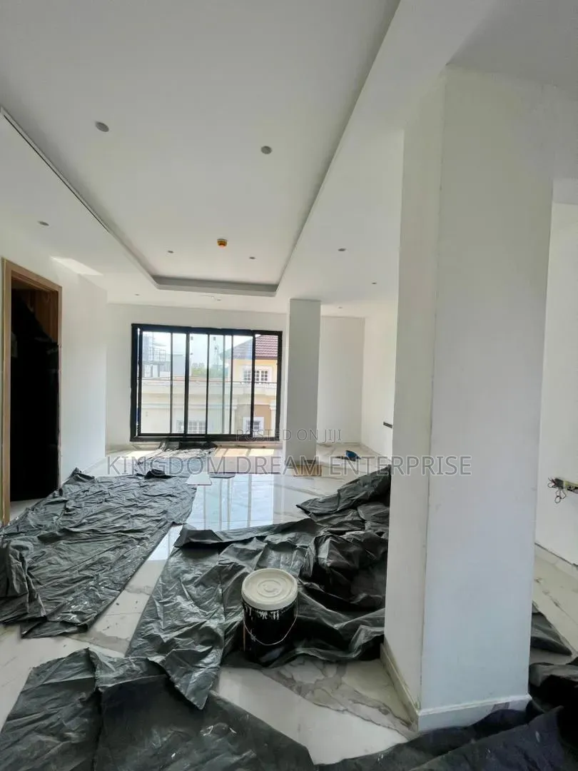 5bdrm Duplex in Banana Island Ikoyi for sale in Banana Island
