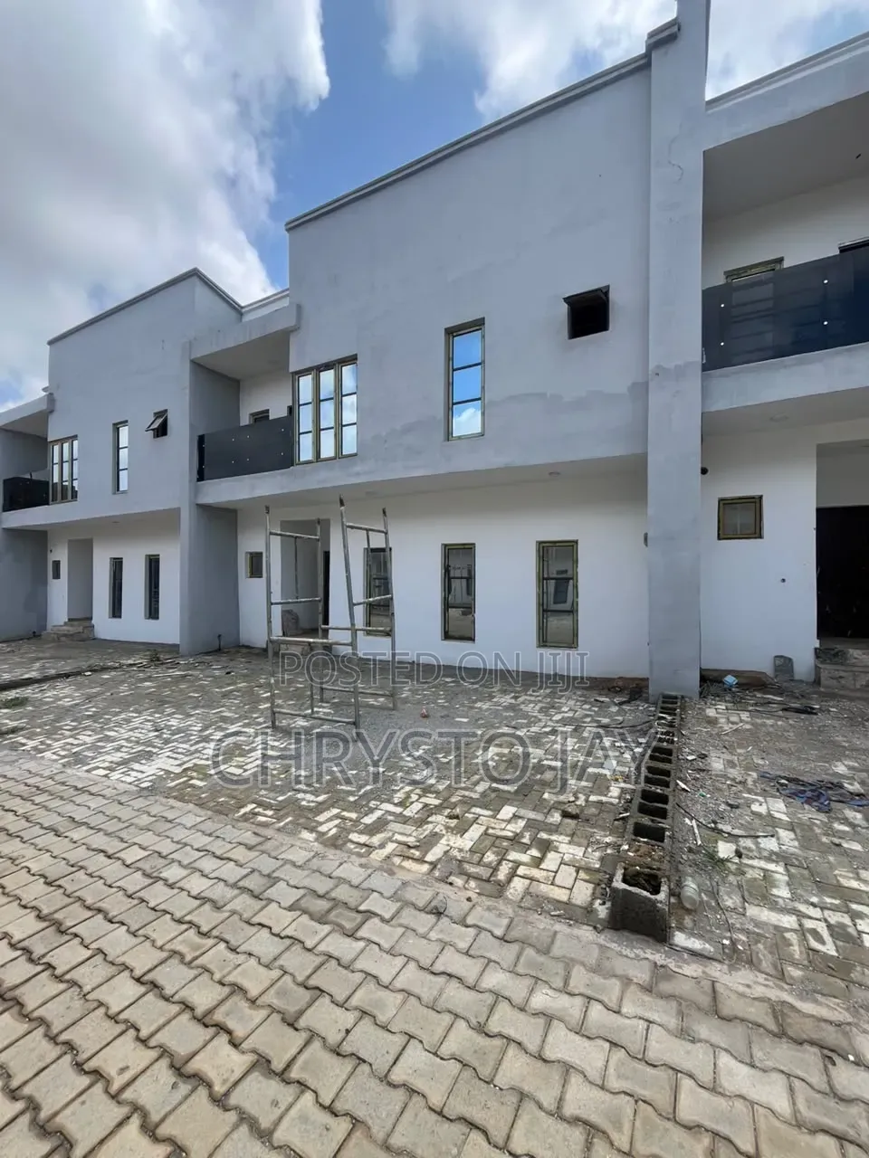 3bdrm Townhouse / Terrace in Along Sunnyvale, Lokogoma for rent in Lokogoma