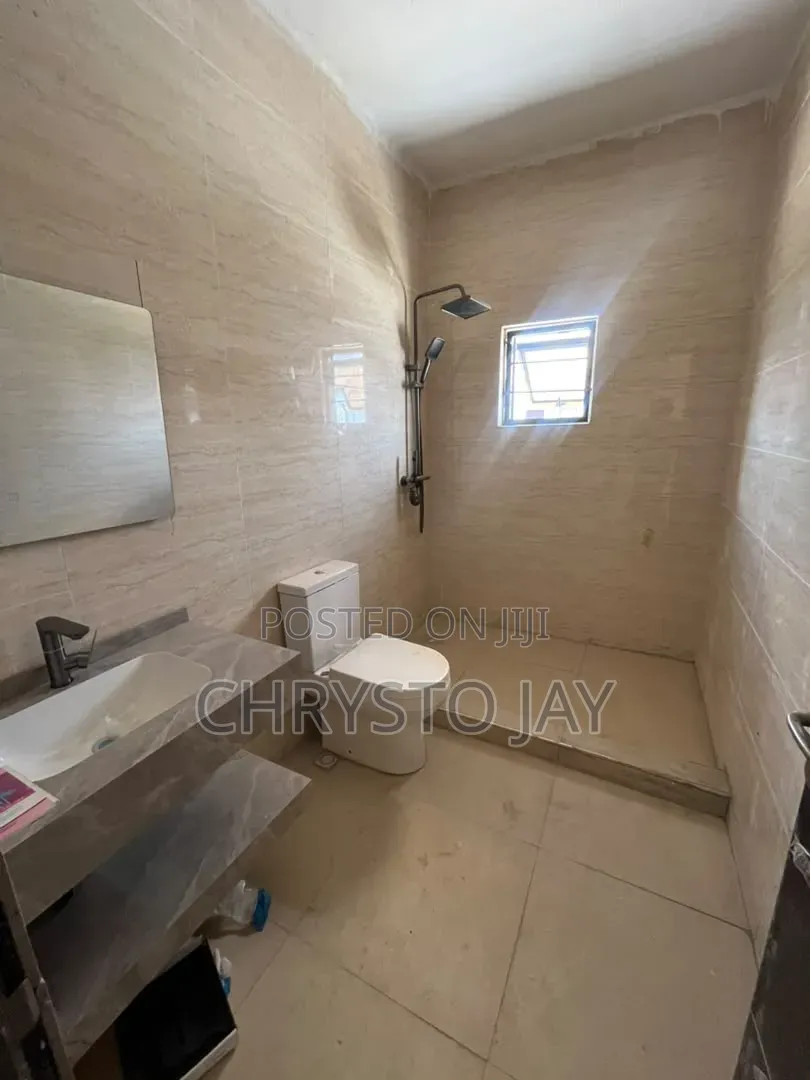 3bdrm Townhouse / Terrace in Along Sunnyvale, Lokogoma for rent in Lokogoma