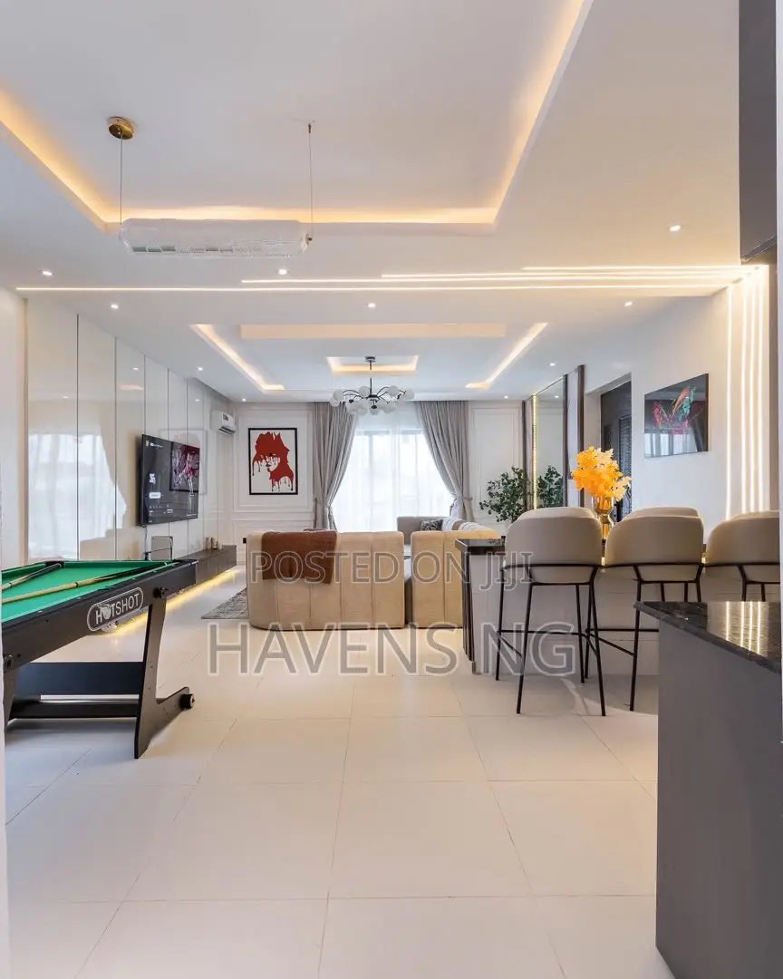Luxury Vibes Only 2-Bedroom Shortlet Apartment in Lekki Phase 1