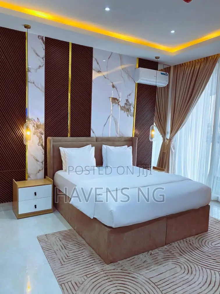 Luxurious 3-Bedroom Shortlet in Lekki Phase 1