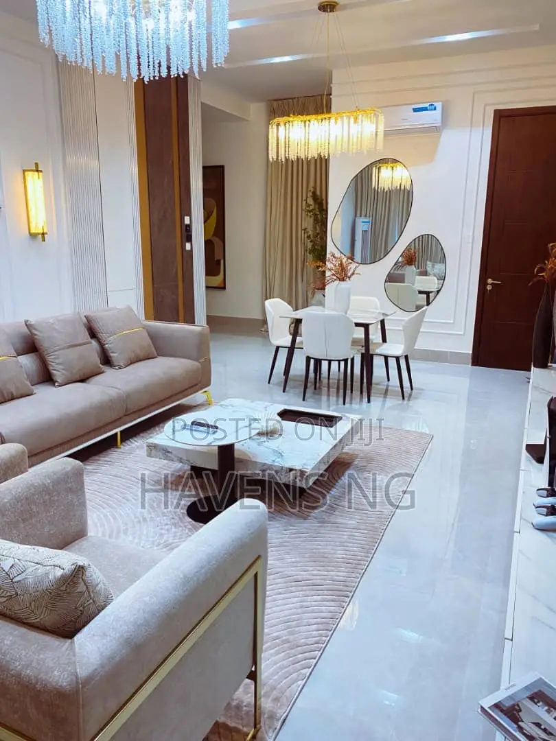 Luxurious 3-Bedroom Shortlet in Lekki Phase 1