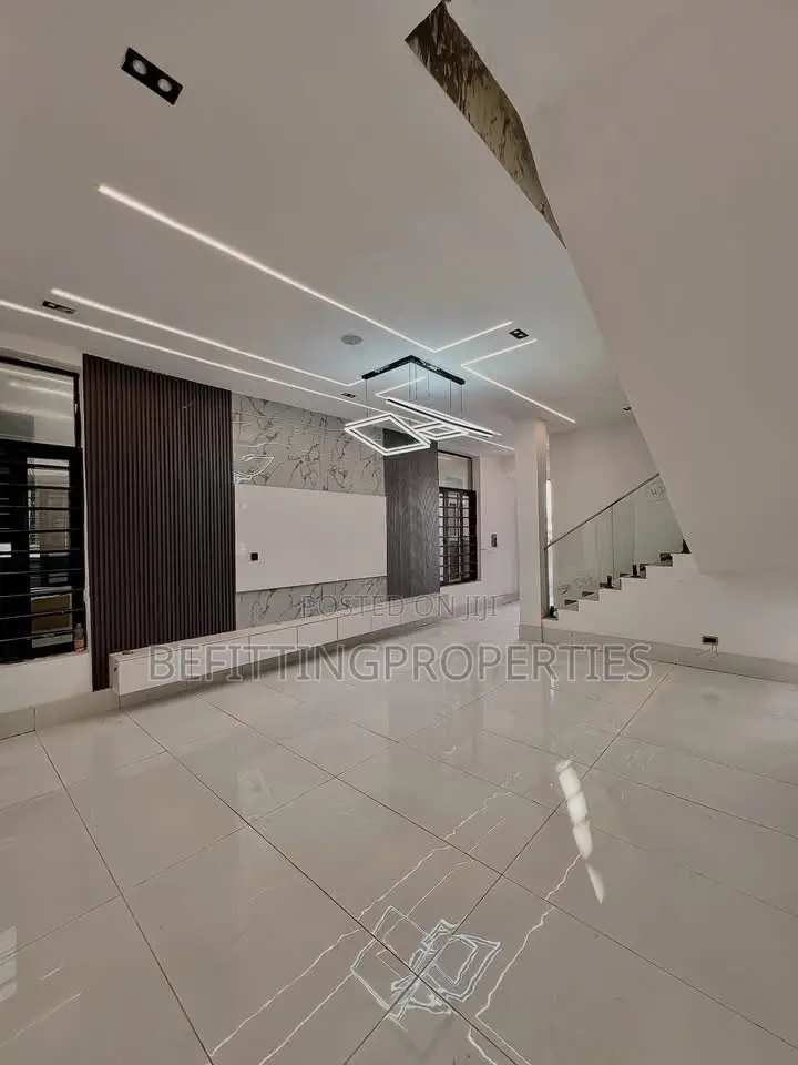 4bdrm Duplex in Ajah for sale in Ajah