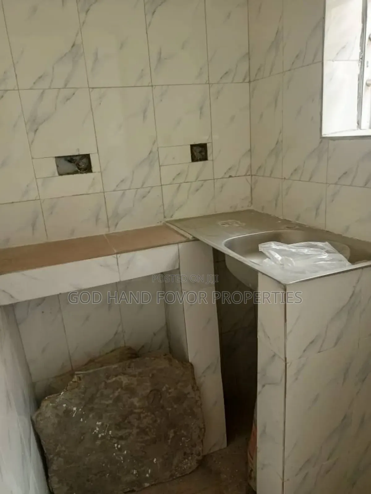 Mini Flat in Beckley Estate, Abule Egba for rent in Abule Egba