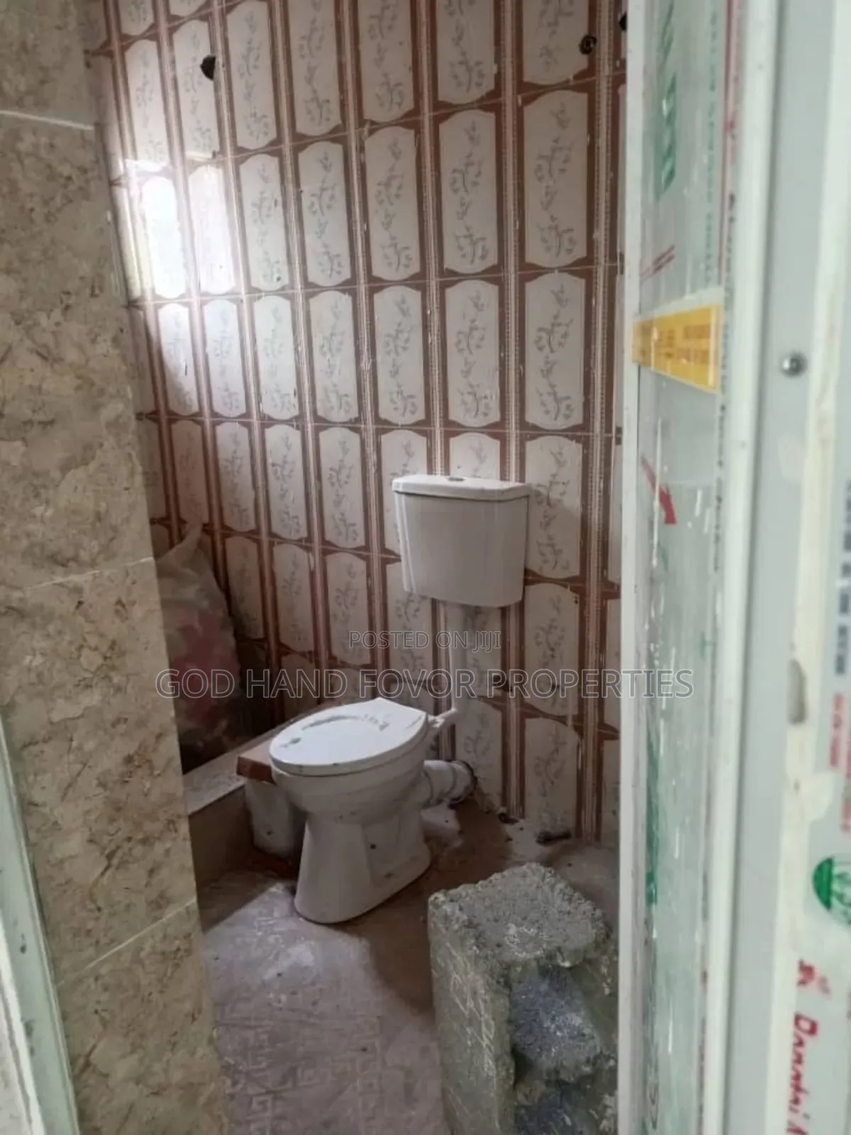 2bdrm Block of Flats in Beckley Estate, Abule Egba for rent in Abule Egba