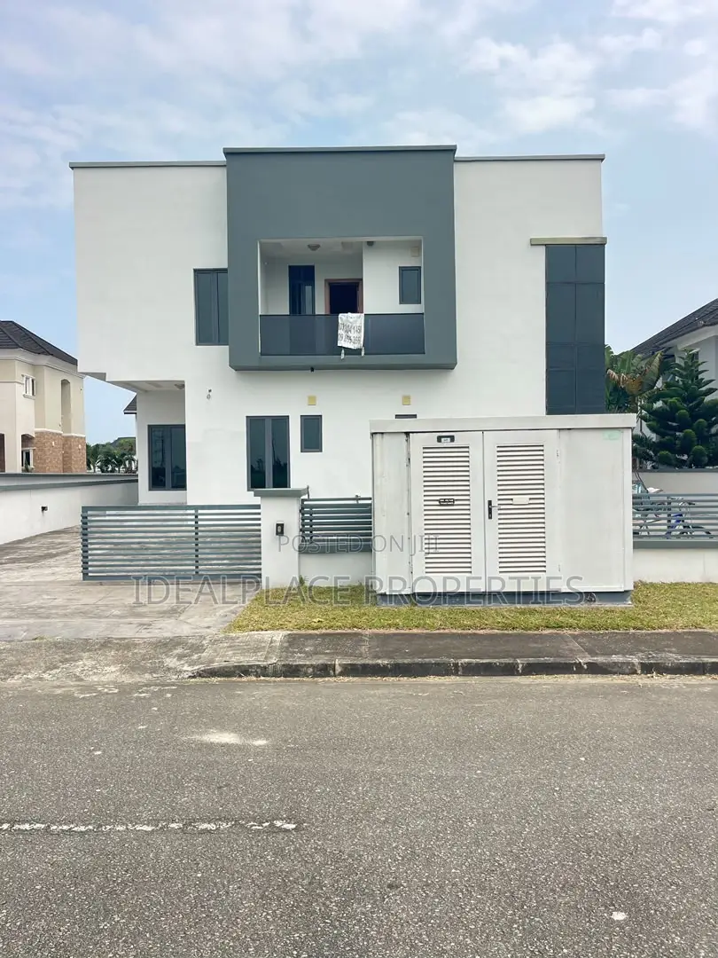 5bdrm Duplex in Ajah for sale in Ajah