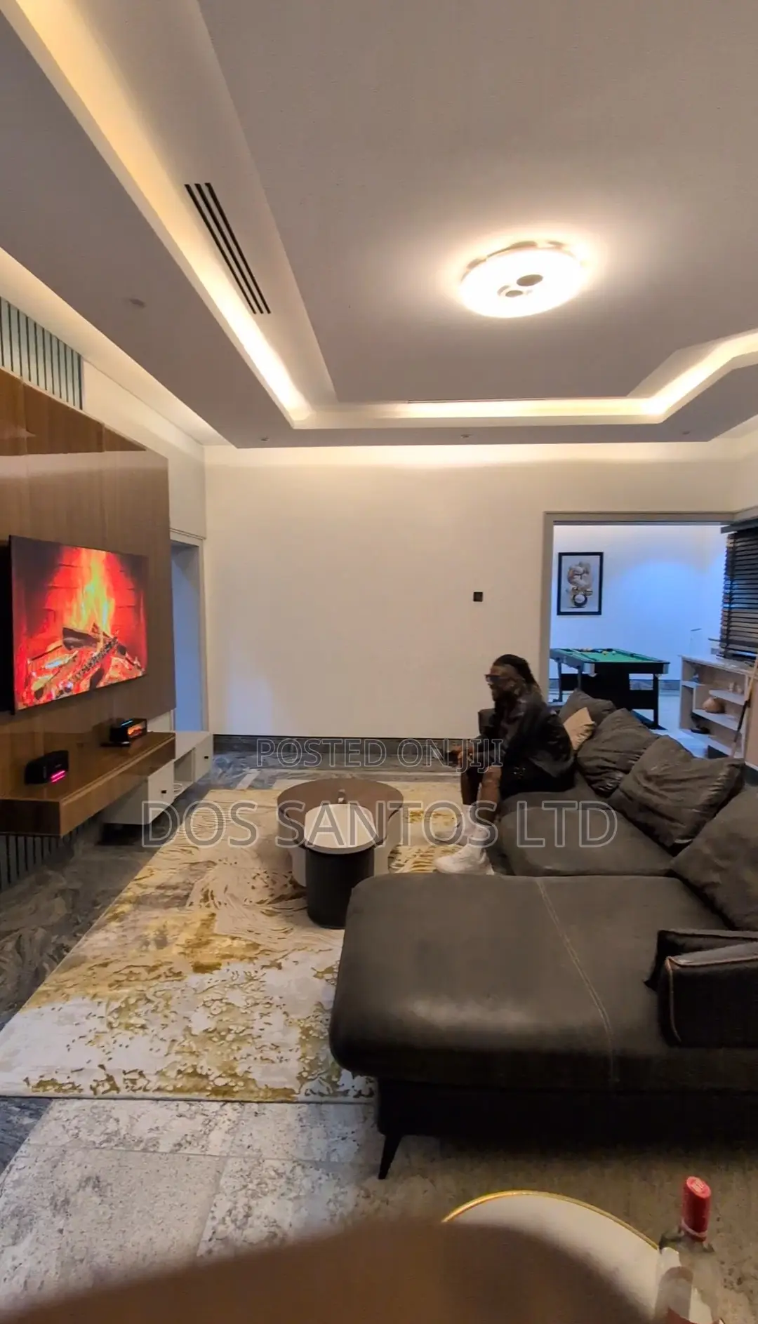 Dos Santos Apartments in Life Camp