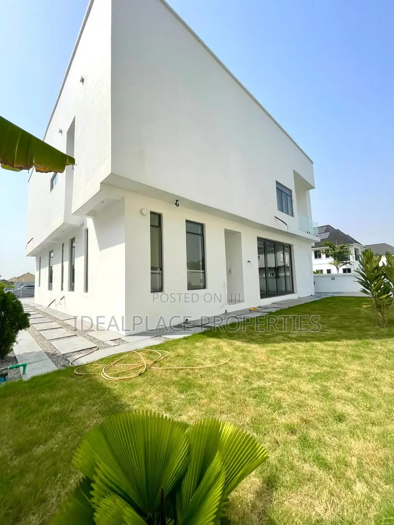5bdrm Duplex in Royal Garden Estate, Ajah for sale in Ajah