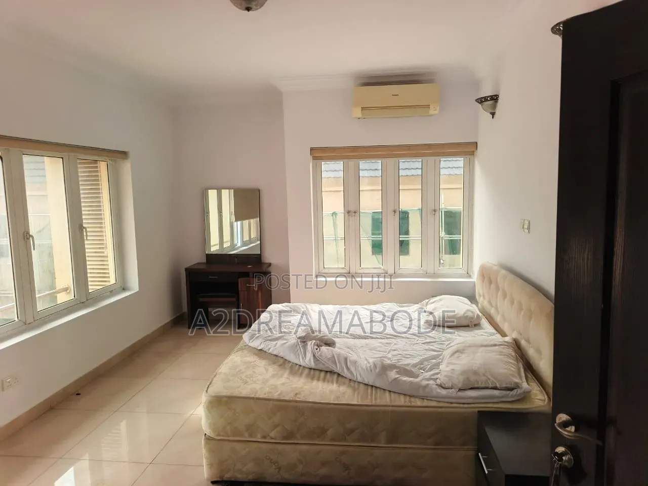 Furnished 4bdrm Apartment in Maryland, Onigbongbo for rent in Onigbongbo