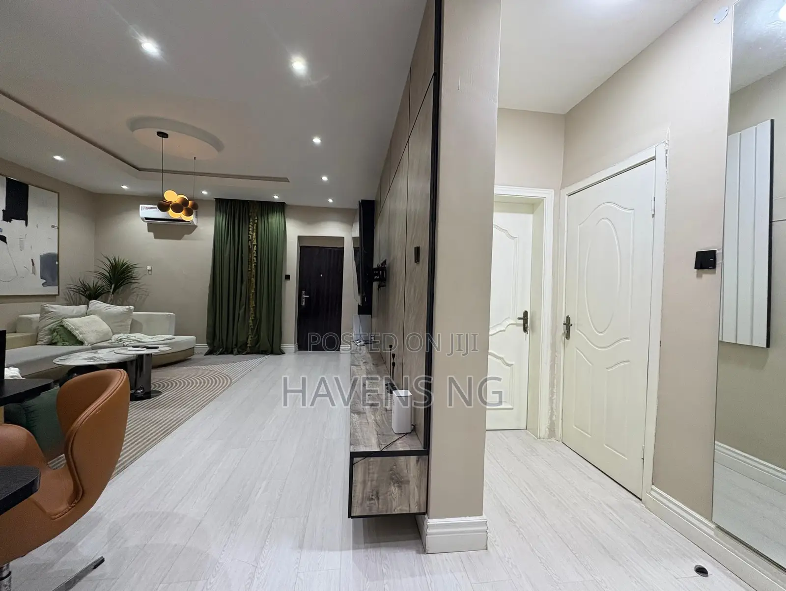 Luxurious 2-Bedroom Apartment With Ps5 in 1004