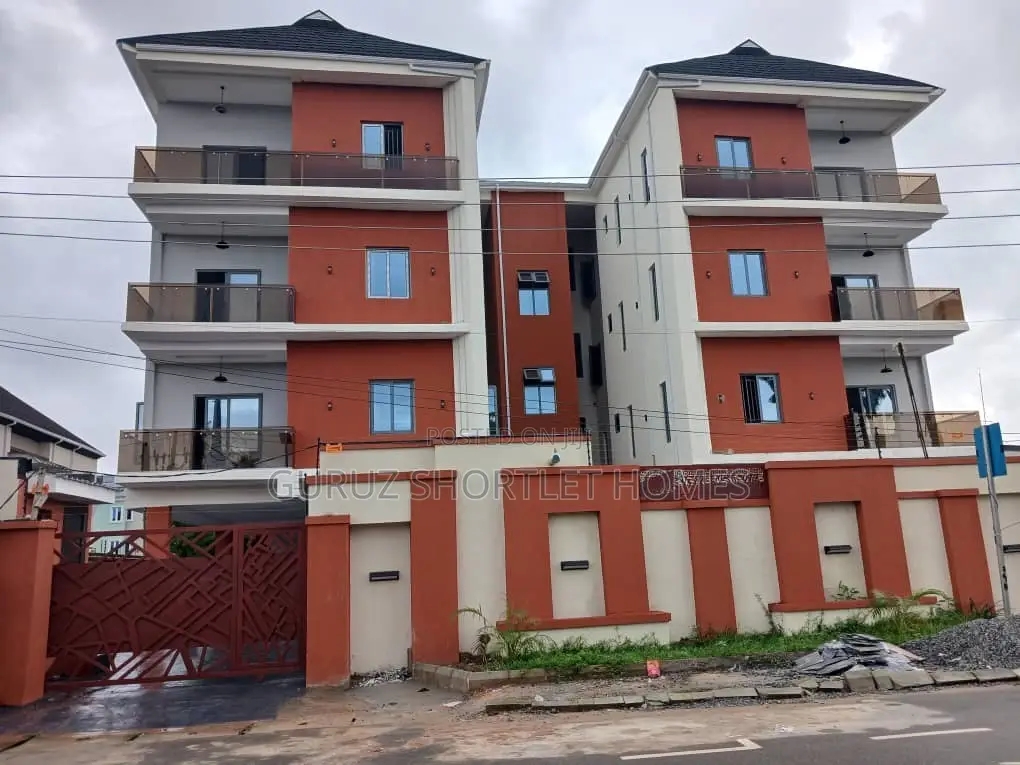 Luxuriously 3bedroom Flat With a Maid's Room at Ikeja GRA in Ikeja GRA