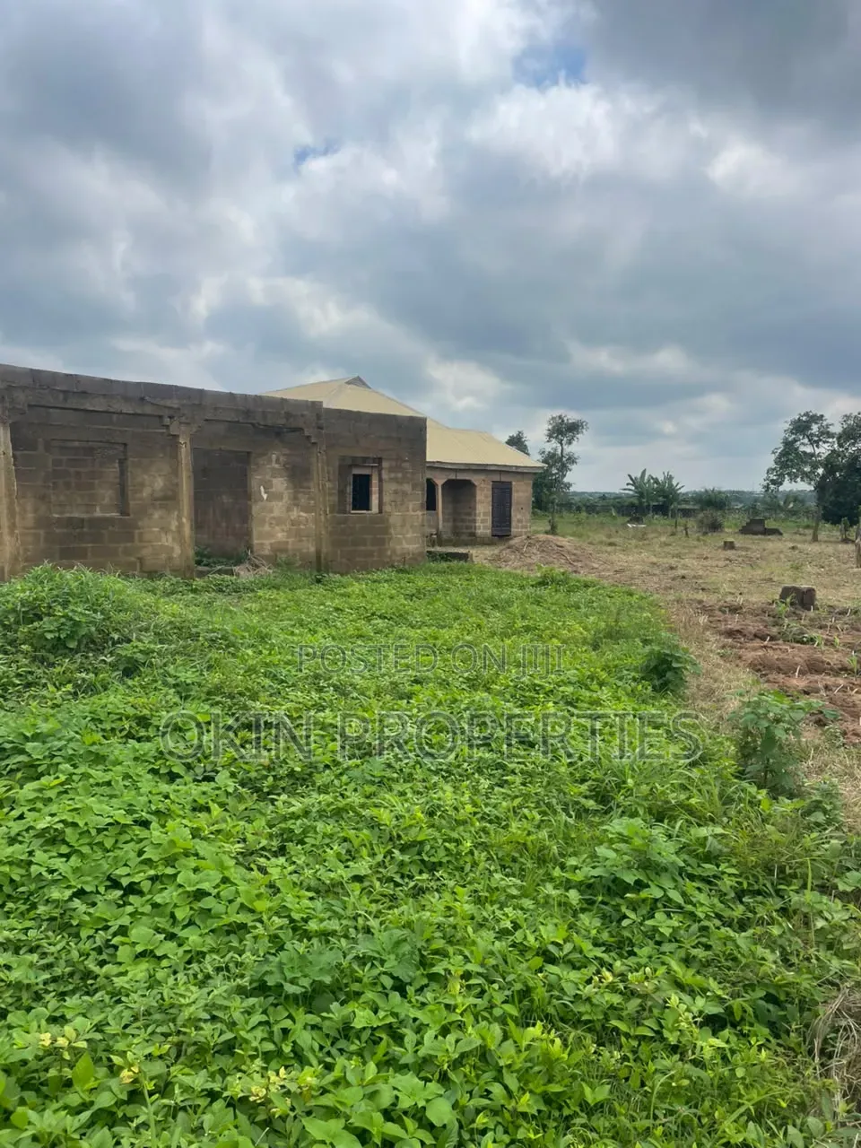 Two Plots With Uncompleted Flats in Osogbo
