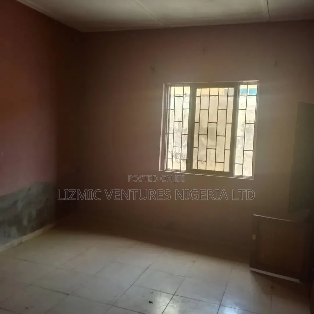 Furnished 3bdrm Apartment in Agric Road, Igando / Ikotun/Igando in Igando / Ikotun/Igando