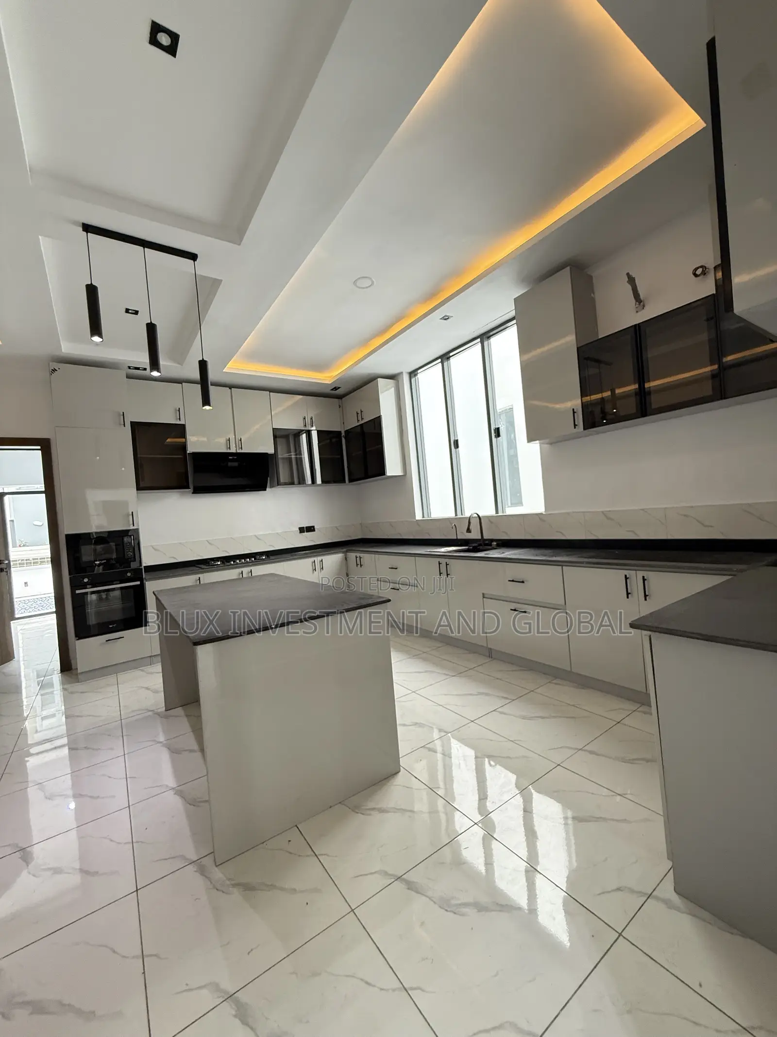 4bdrm Duplex in Royal Garden Estate, Lekki Phase 2 for sale in Lekki Phase 2