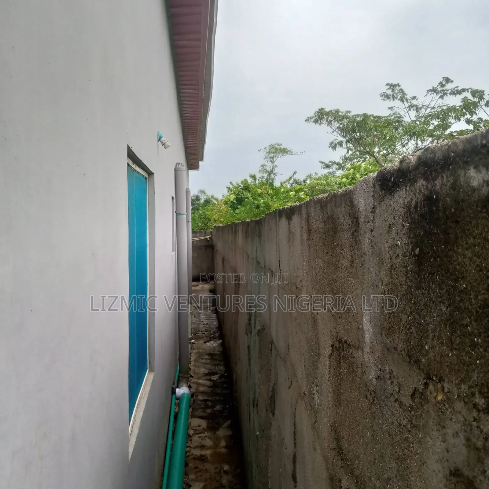 3bdrm Bungalow in Isuti, Igando / Ikotun/Igando for sale in Igando / Ikotun/Igando