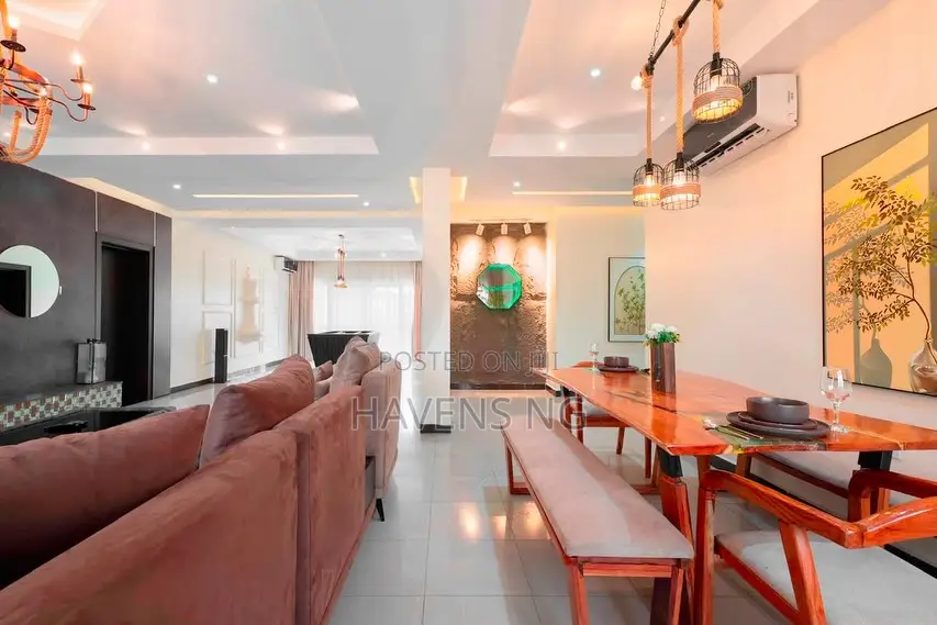 Luxury 3-Bedroom Apartment in Awolowo Road