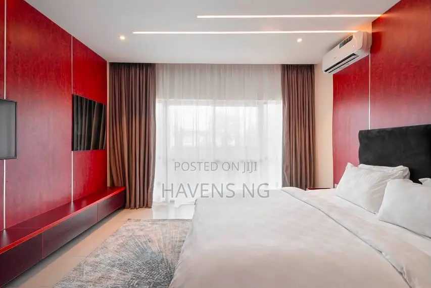 Luxury 3-Bedroom Apartment in Awolowo Road