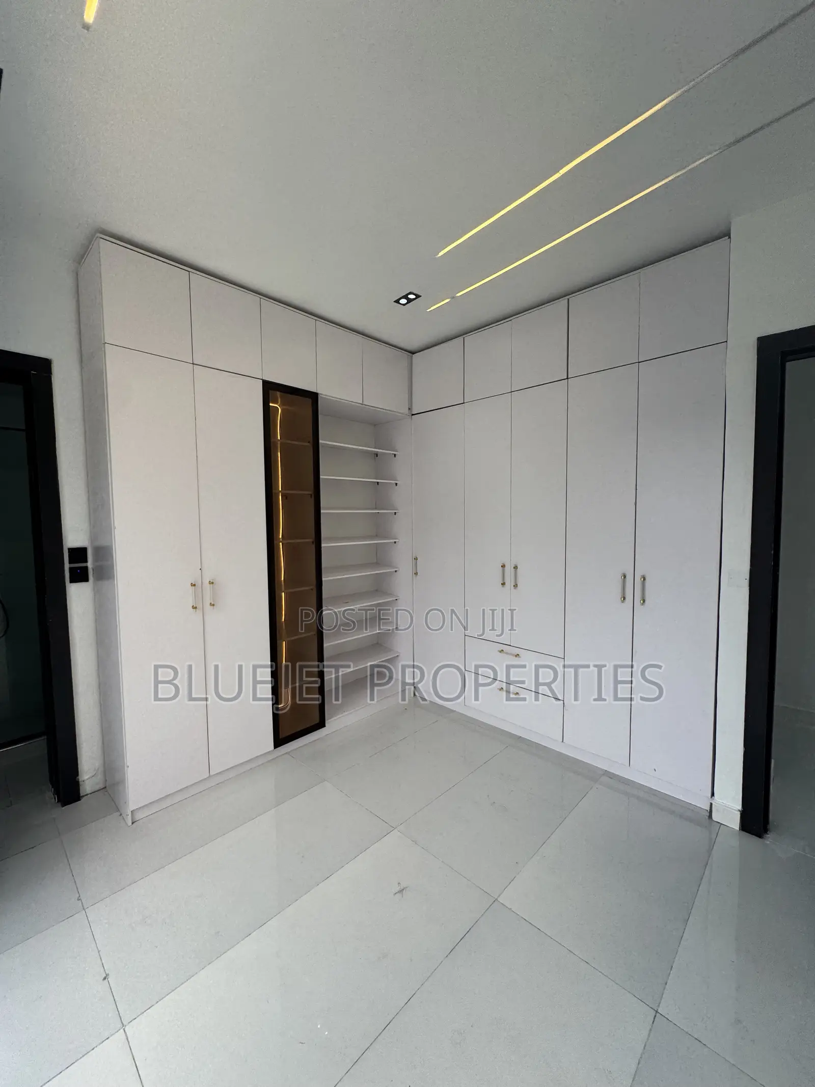 4bdrm Duplex in Sangotedo for sale in Sangotedo