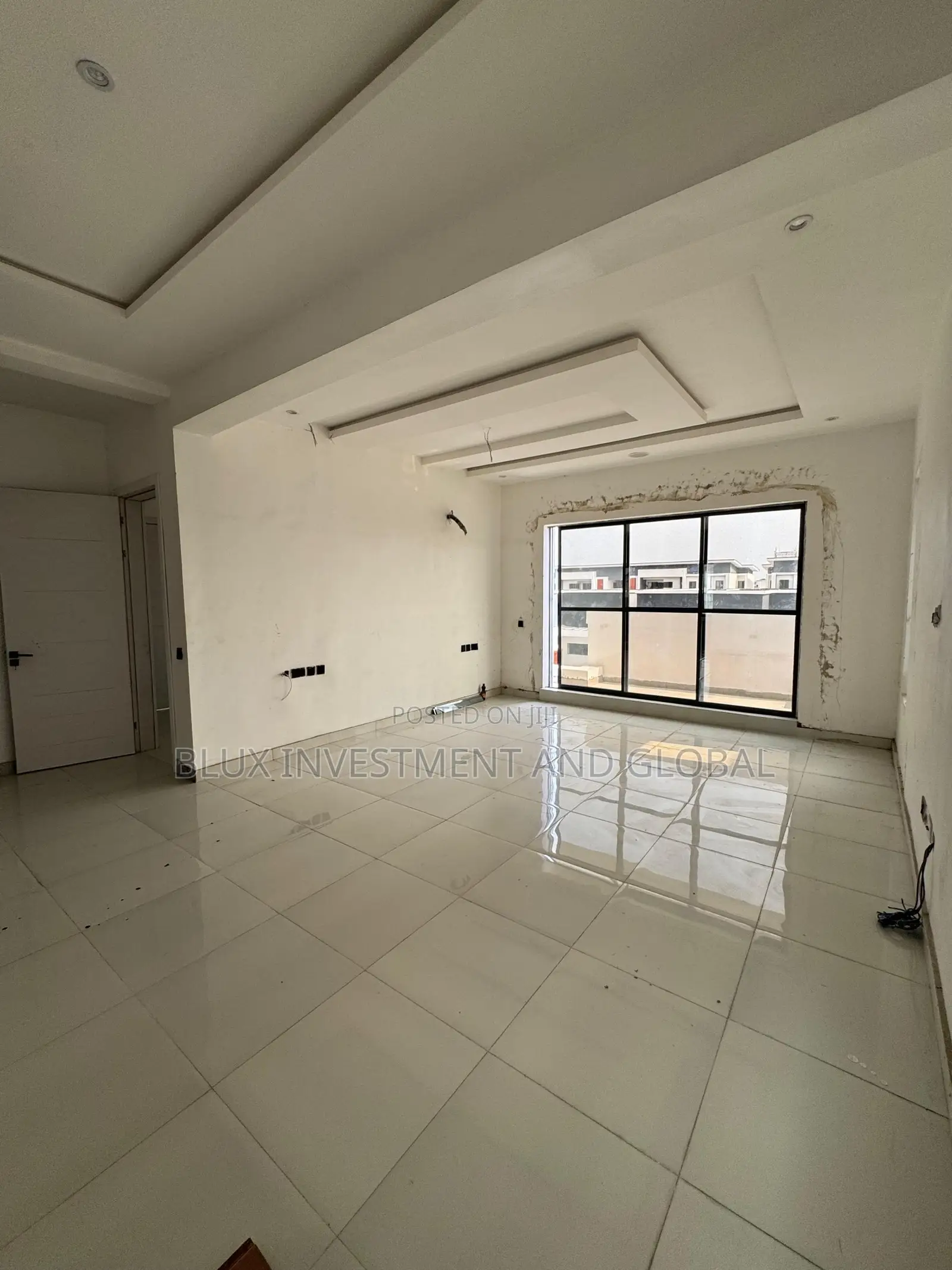 5bdrm Duplex in Platinum Way, Osapa london for sale in Osapa london