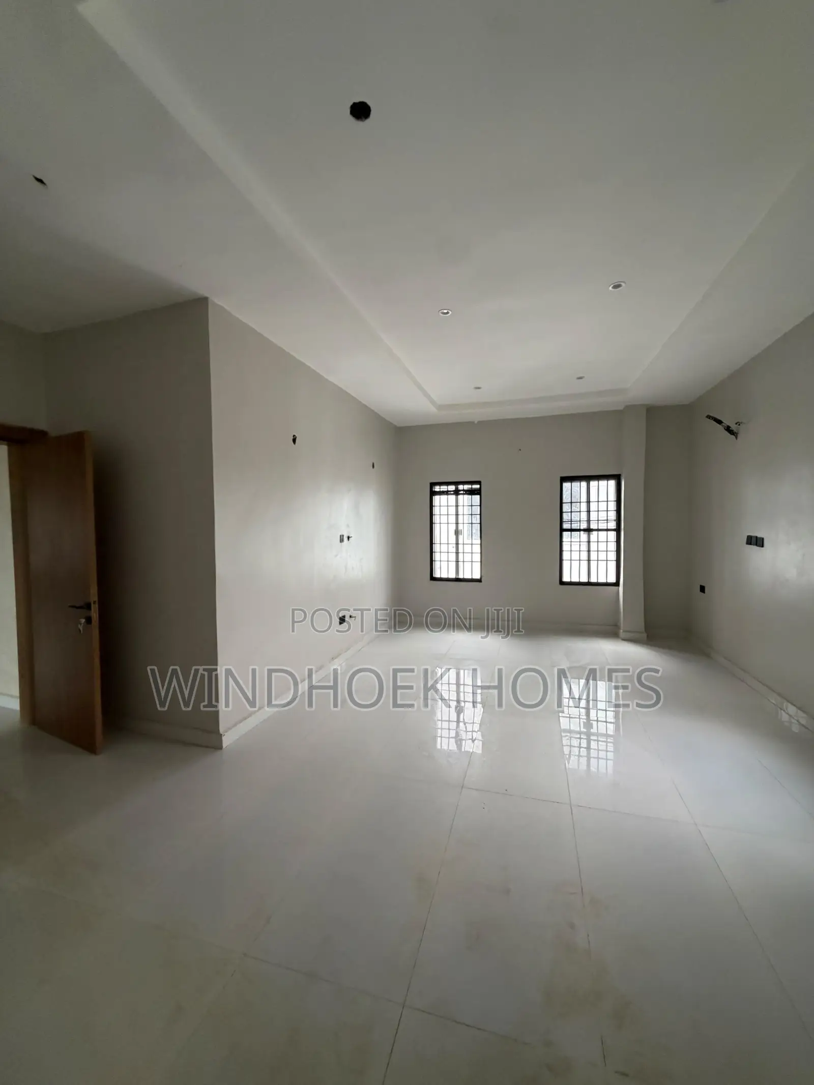 5bdrm Duplex in Jahi for sale in Jahi