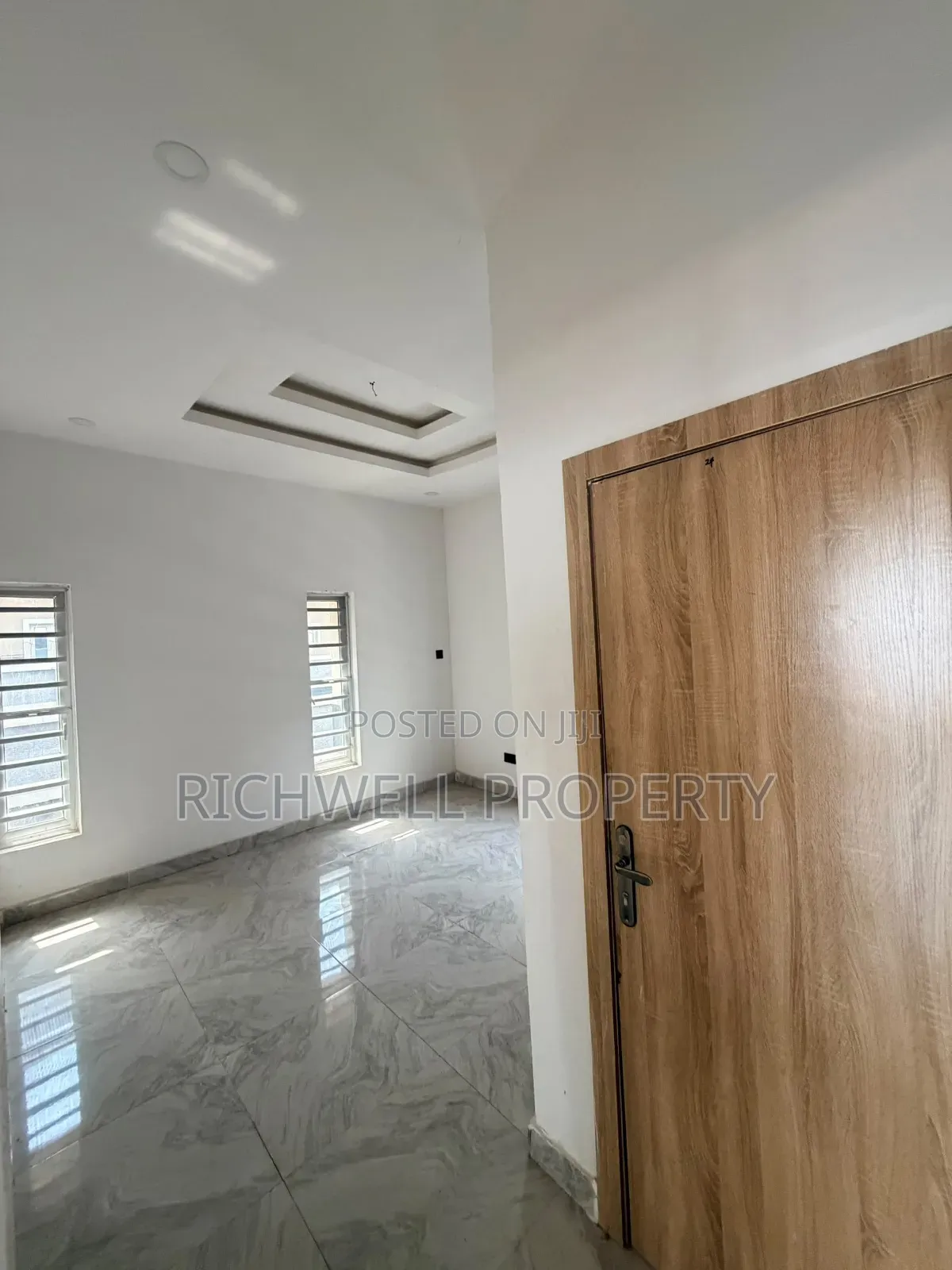 3bdrm Bungalow in Basroun Housing for sale in Akobo