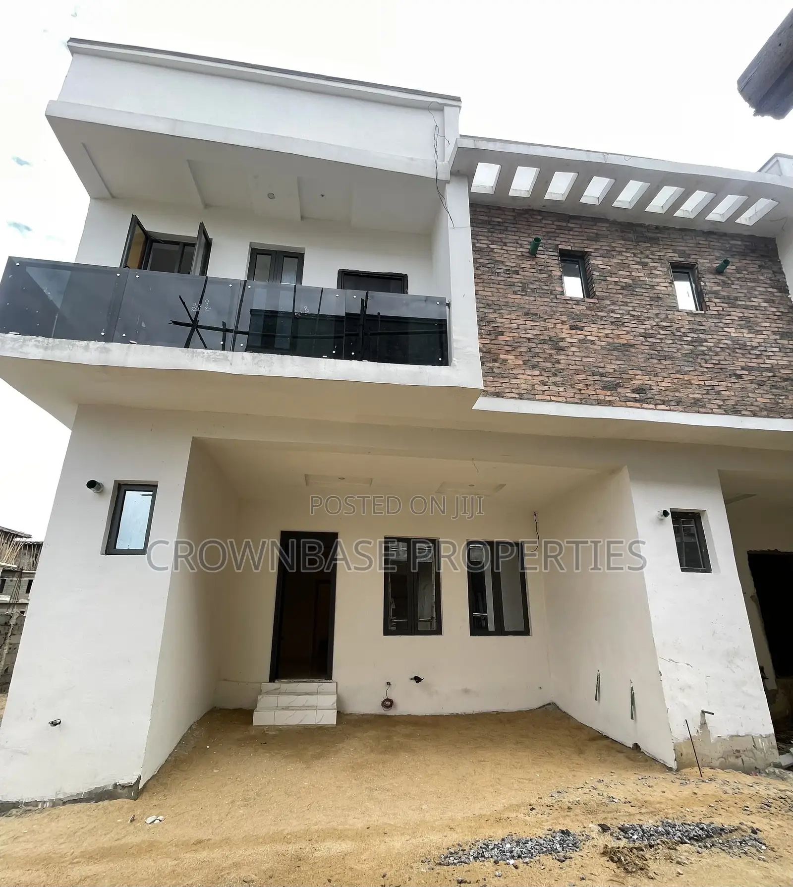 3bdrm Duplex in Abraham Adesanya Estate for sale in Abraham Adesanya Estate