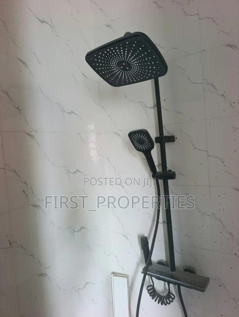 4bdrm Duplex in Ikolaba Estate, Bodija for sale in Bodija